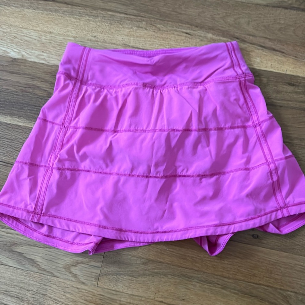 Pink lululemon skirt women’s size 0